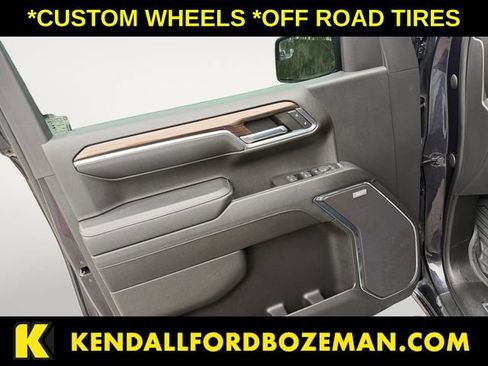 Used 2023 Chevrolet Silverado 1500 LT Trail Boss w/ Convenience Package II AWD/4WD image 9