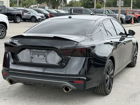 Used 2021 Nissan Altima 2.5 SR w/ SR Premium Package FWD image 5
