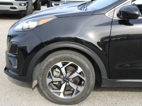 Used 2020 Kia Sportage LX image 7