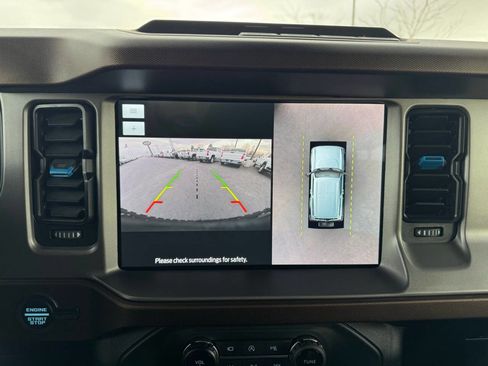 Used 2023 Ford Bronco Outer Banks image 24