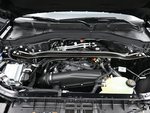 New 2026 Ford Explorer Platinum image 12