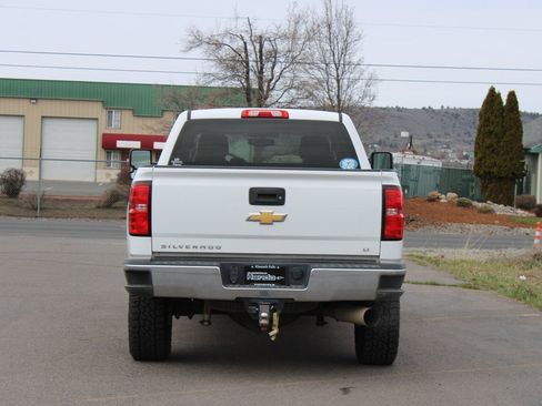 Used 2019 Chevrolet Silverado 2500 LT image 4