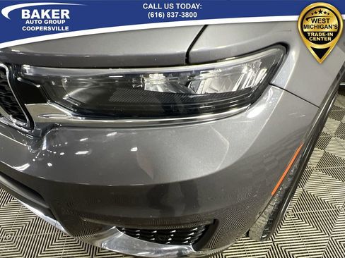 Used 2024 Jeep Grand Cherokee L Limited w/ Luxury Tech Group II image 37