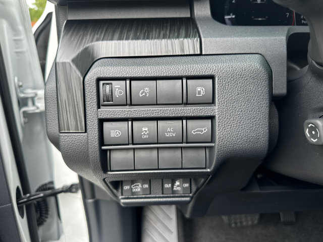 New 2026 Toyota 4Runner Platinum AWD/4WD image 29