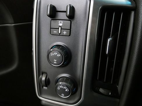 Used 2019 Chevrolet Silverado 2500 LT image 24