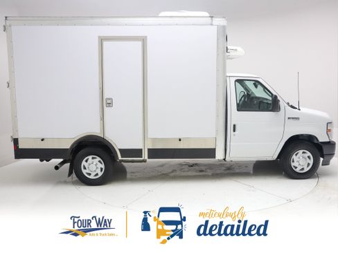 Used 2023 Ford E-350 and Econoline 350 Super Duty w/ Power Windows & Locks Group RWD image 2