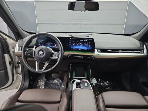 Used 2023 BMW X1 xDrive28i w/ Convenience Package AWD/4WD image 8