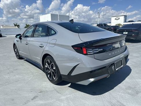 Used 2024 Hyundai Sonata SEL image 16