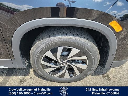 New 2025 Volkswagen Tiguan S image 16