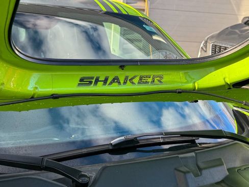 Used 2015 Dodge Challenger R/T Plus image 14