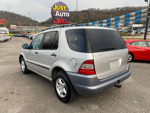 Used 1999 Mercedes-Benz ML 320 4MATIC image 5