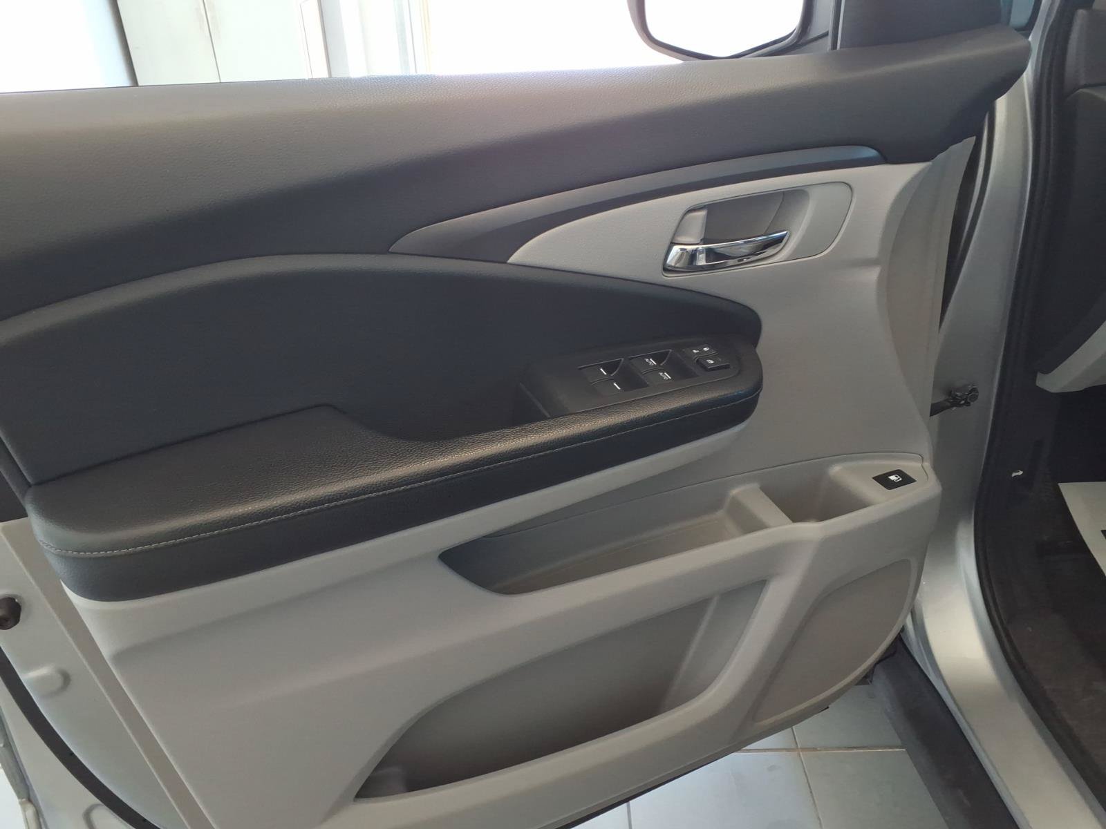 Used 2017 Honda Ridgeline RTL-T image 20