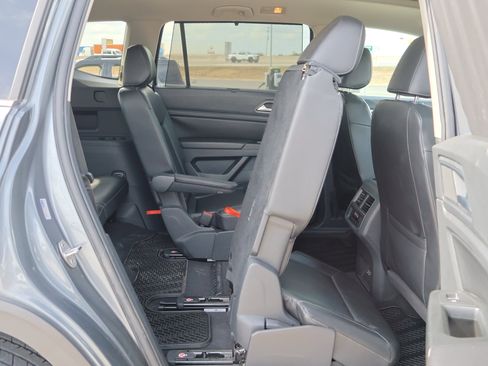 Used 2019 Volkswagen Atlas SEL R-Line image 40