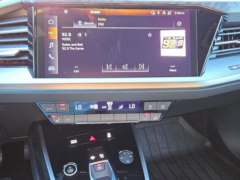 Used 2024 Audi Q4 e-tron Premium image 21