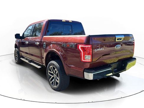 Used 2017 Ford F150 Lariat image 2