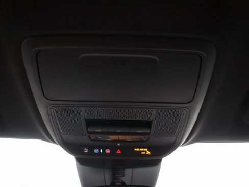 New 2026 Chevrolet Traverse Z71 image 18