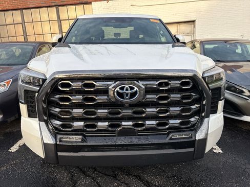 Used 2023 Toyota Tundra Platinum image 2