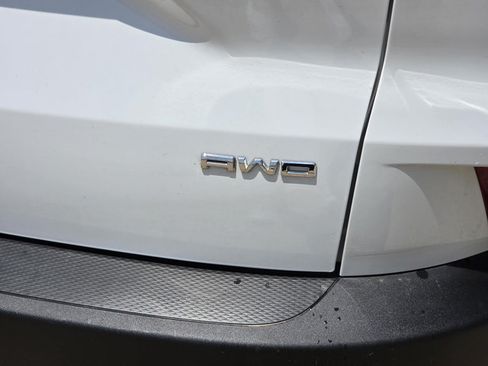 Used 2025 Ford Escape Active AWD/4WD image 32