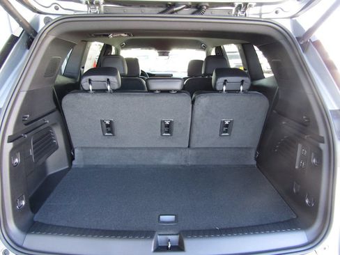 New 2026 GMC Acadia Denali w/ Super Cruise Package AWD/4WD image 39