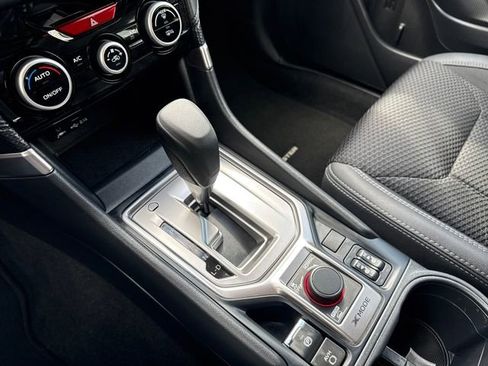 Used 2023 Subaru Forester Premium image 27