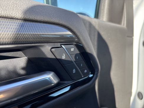 New 2026 GMC Sierra 2500 AT4 w/ AT4 Premium Plus Package AWD/4WD image 19