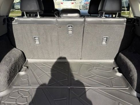 Used 2020 MAZDA CX-5 Touring image 11