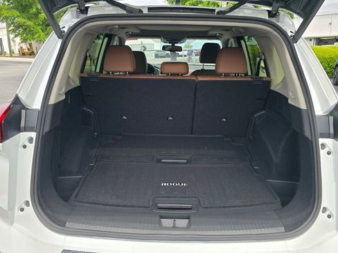 New 2026 Nissan Rogue Platinum AWD/4WD image 13