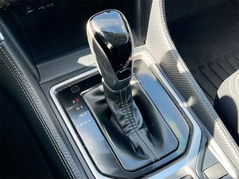 Used 2021 Subaru Forester Limited w/ Popular Package #3 image 17