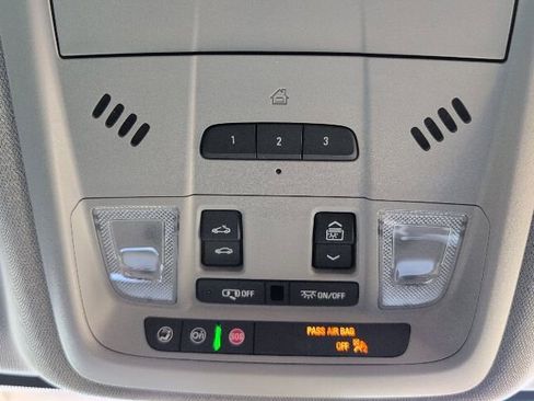 New 2025 Chevrolet Blazer LT w/ Sound & Technology Package image 32