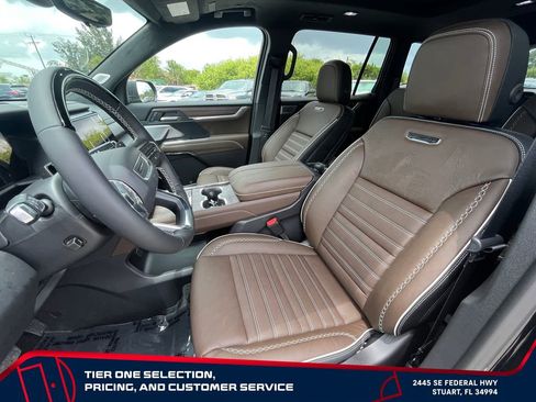 New 2026 GMC Acadia Denali Ultimate FWD image 10