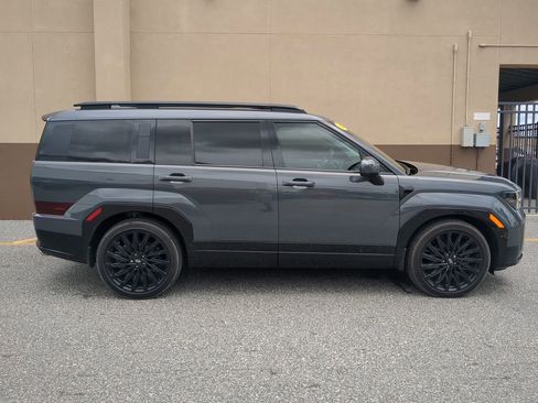 Used 2024 Hyundai Santa Fe Calligraphy image 3