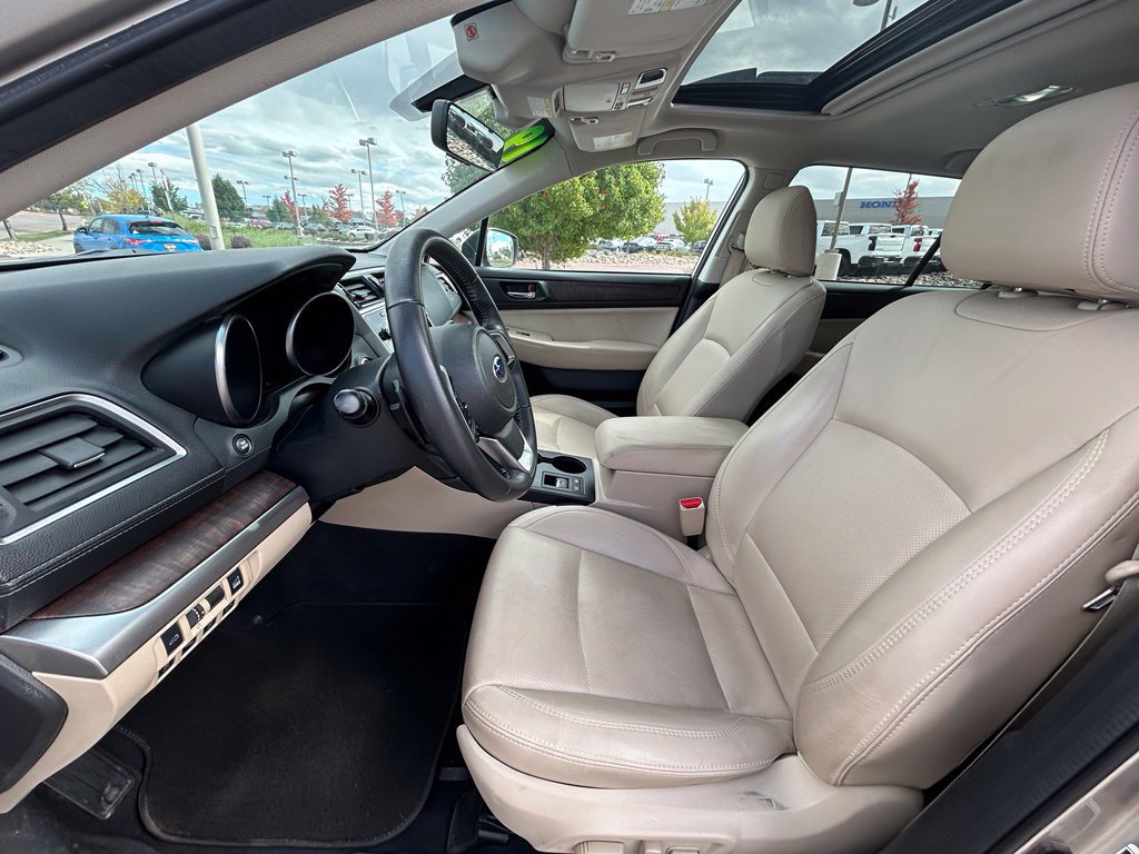 Used 2019 Subaru Outback 3.6R Limited w/ Popular Package #2 AWD/4WD image 13