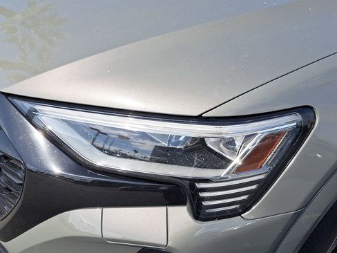 Used 2024 Audi Q8 e-tron Premium Plus w/ Premium Plus Package image 8