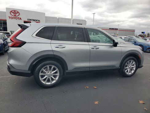 Used 2024 Honda CR-V EX image 5