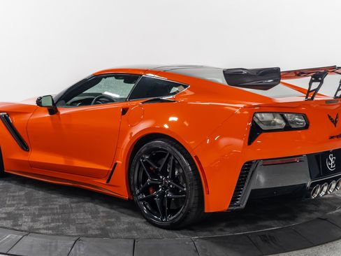 Used 2019 Chevrolet Corvette ZR1 image 4