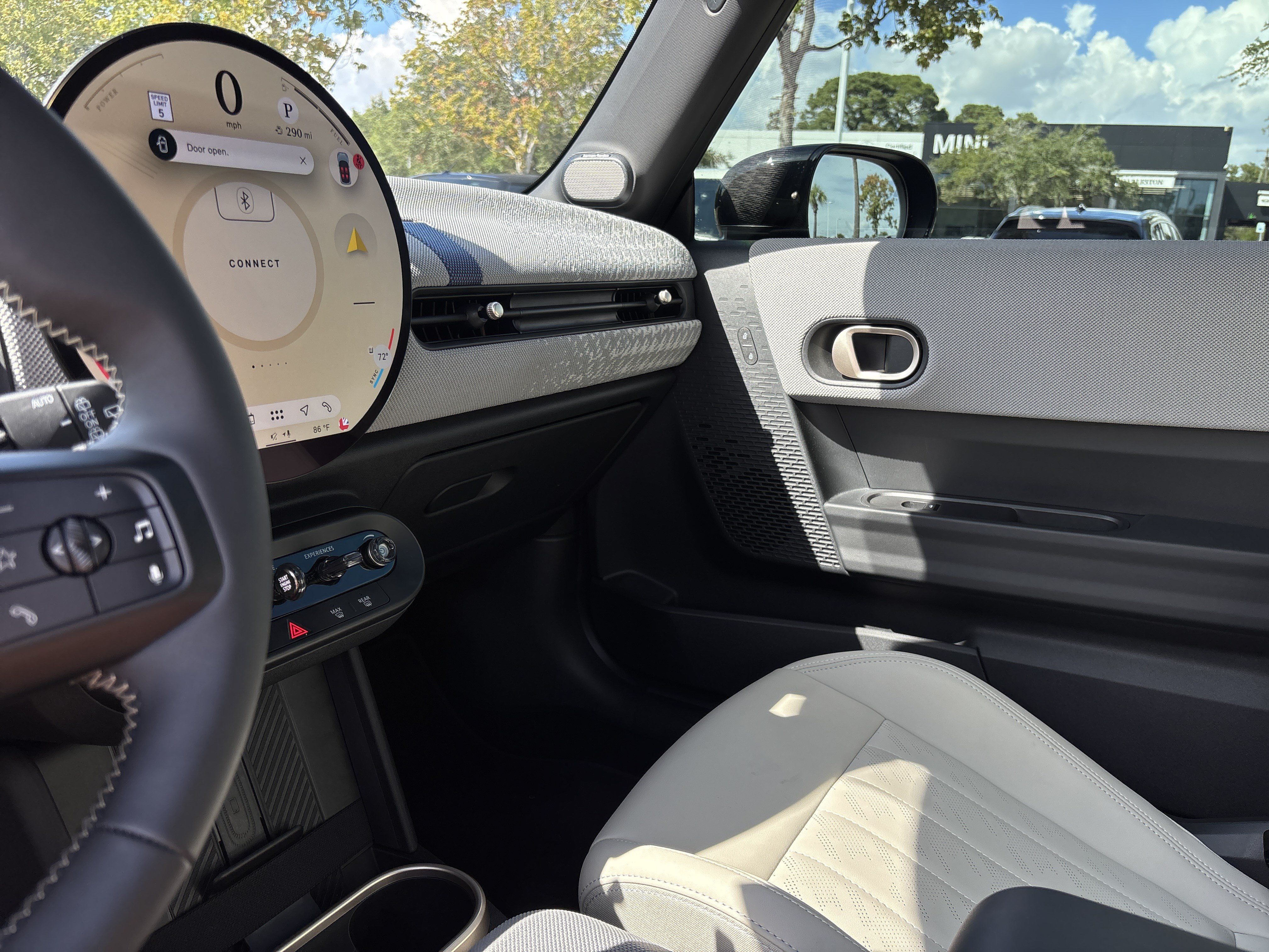 Used 2025 MINI Cooper S FWD image 29