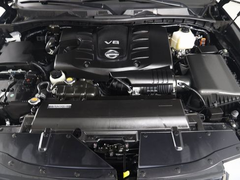 Used 2024 Nissan Armada SL w/ Captain's Chairs Package image 53