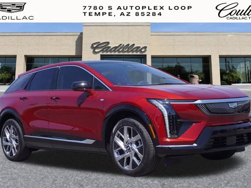 New 2026 Cadillac Optiq Luxury 1 image 1
