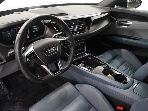 Used 2023 Audi e-tron GT Premium Plus w/ Performance Package image 26