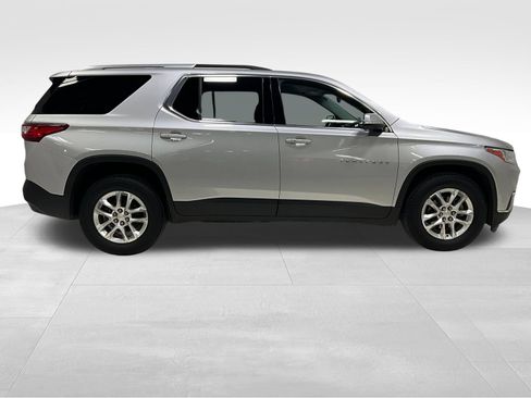 Used 2018 Chevrolet Traverse LT AWD/4WD image 3