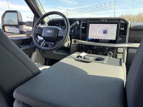 New 2026 Ford F250 XLT w/ XLT Premium Package image 28