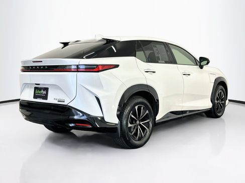 Used 2026 Lexus RZ 450e AWD w/ Cold Area Package image 9