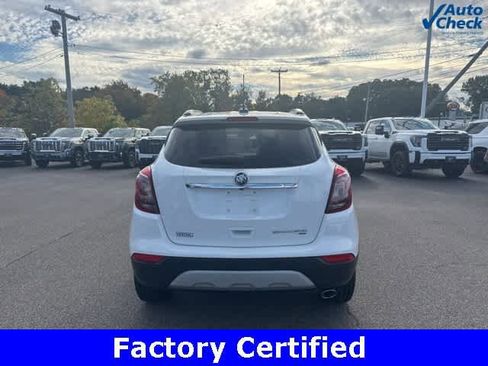 Certified 2022 Buick Encore Preferred w/ Safety Package image 6