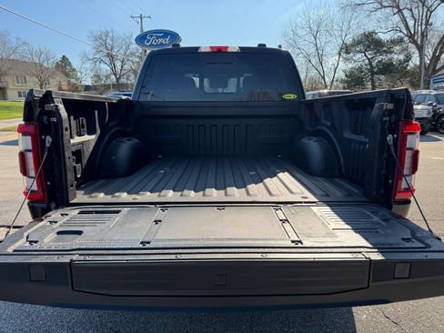 Used 2022 Ford F150 Lariat w/ Equipment Group 502A High AWD/4WD image 11
