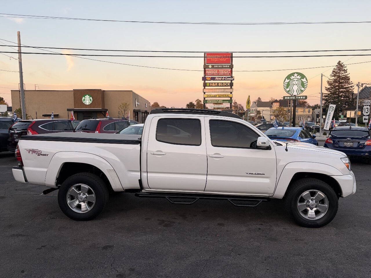 Used 2012 Toyota Tacoma 4x4 Double Cab w/ TRD Sport Pkg image 8