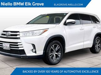 Used 2018 Toyota Highlander Plus video 1