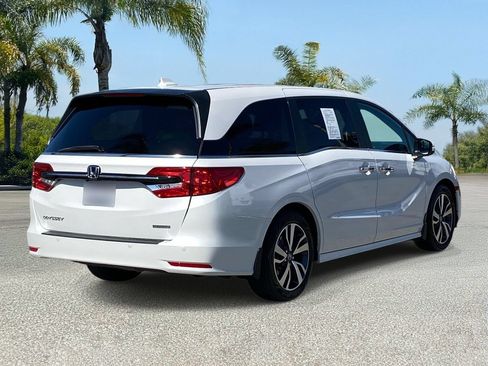 Used 2023 Honda Odyssey Touring image 5