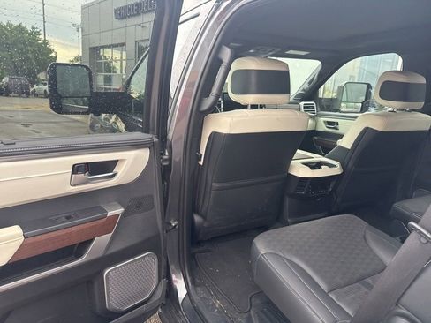 Used 2023 Toyota Sequoia Capstone AWD/4WD image 15