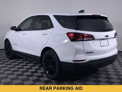 Used 2023 Chevrolet Equinox LS w/ LS Convenience Package FWD image 17
