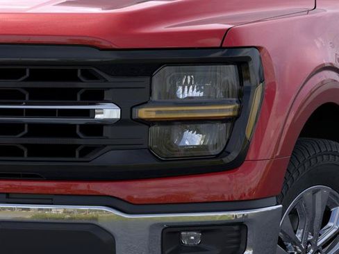 New 2026 Ford F150 XLT w/ XLT Chrome Appearance Package RWD image 18